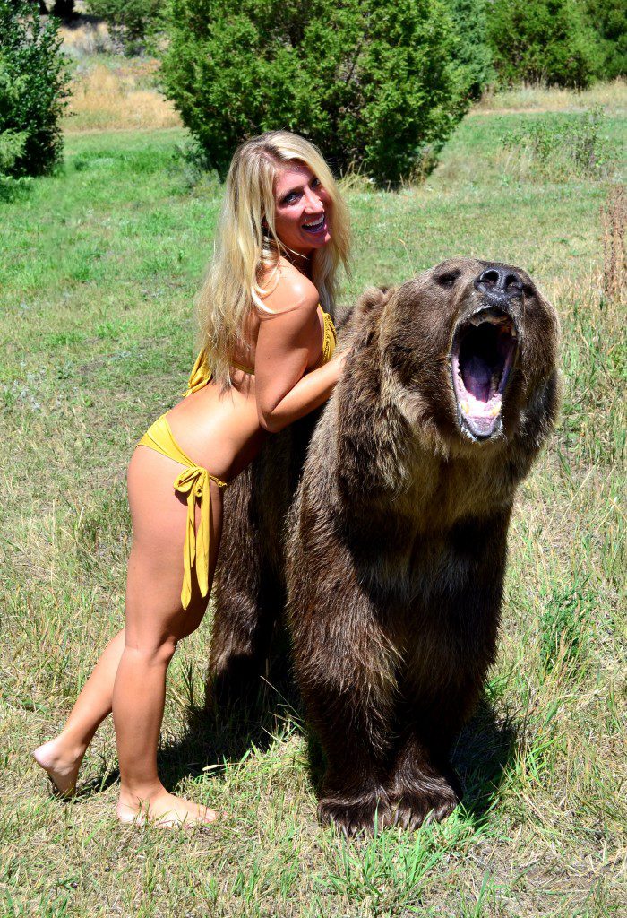 vanessa-rivers-bikini-grizzly-bear