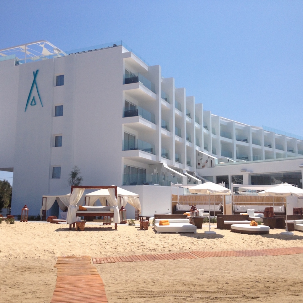 Nikki-Beach-Porto-Heli-3
