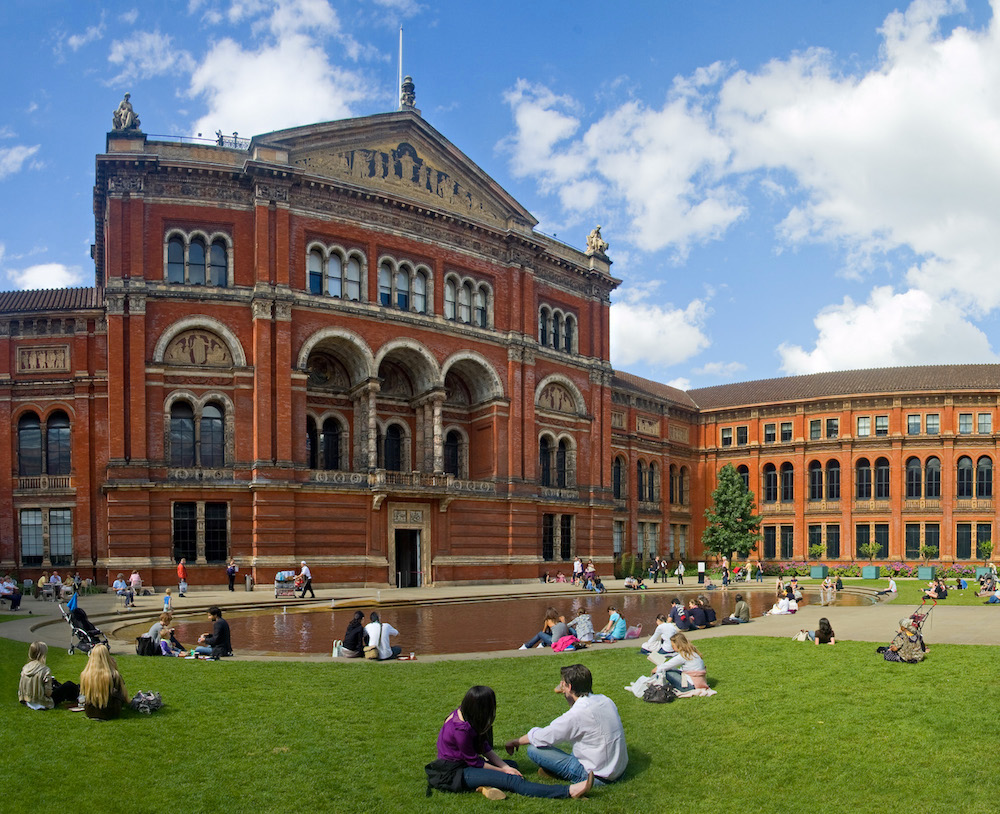 Victoria-Albert-Museum.-London