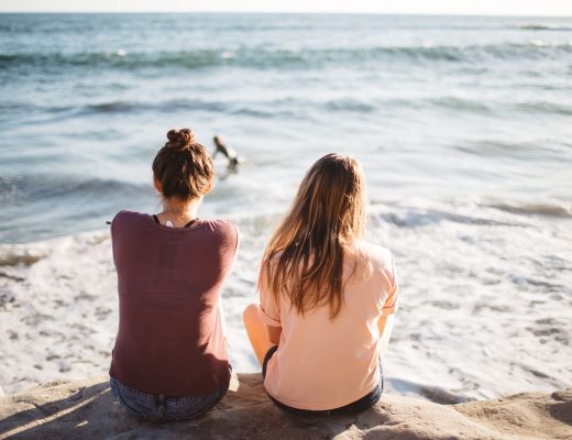 5 TIPS TO HELP YOU ACTUALLY RELAX ON YOUR NEXT GIRLS GETAWAY